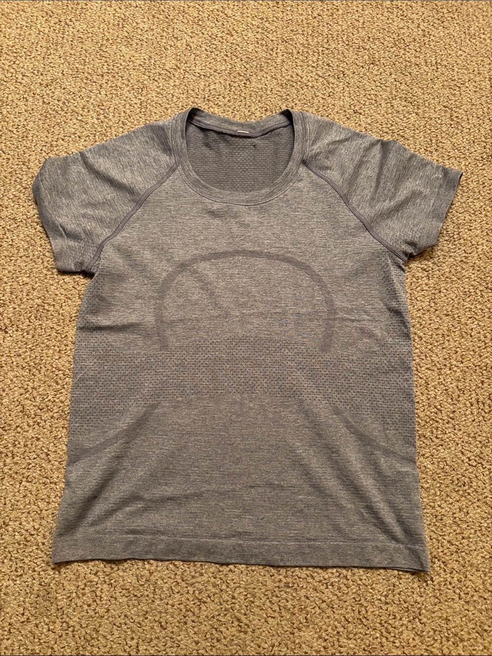 lululemon athletica Heather Gray Short Sleeve Athletic Tee